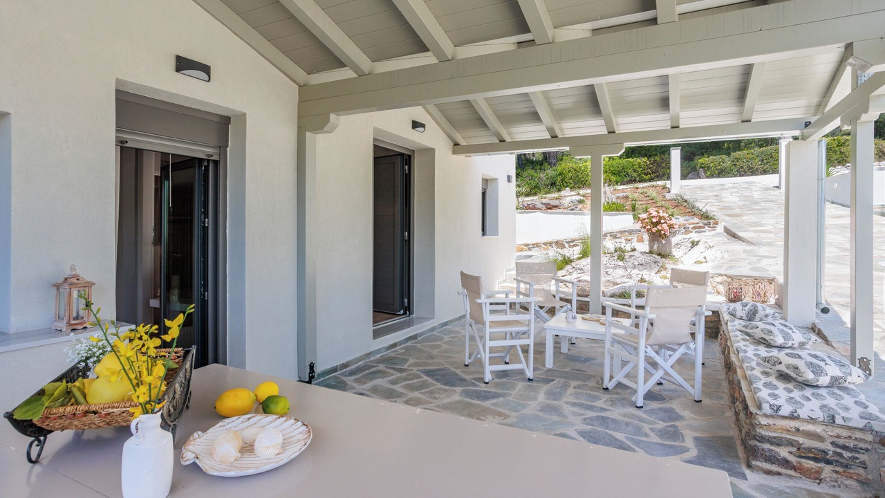 Photo of Outdoor in Alikias