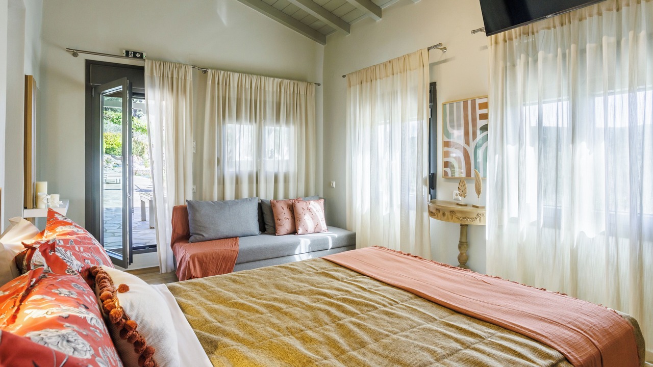 Photo of Bedroom in Alikias