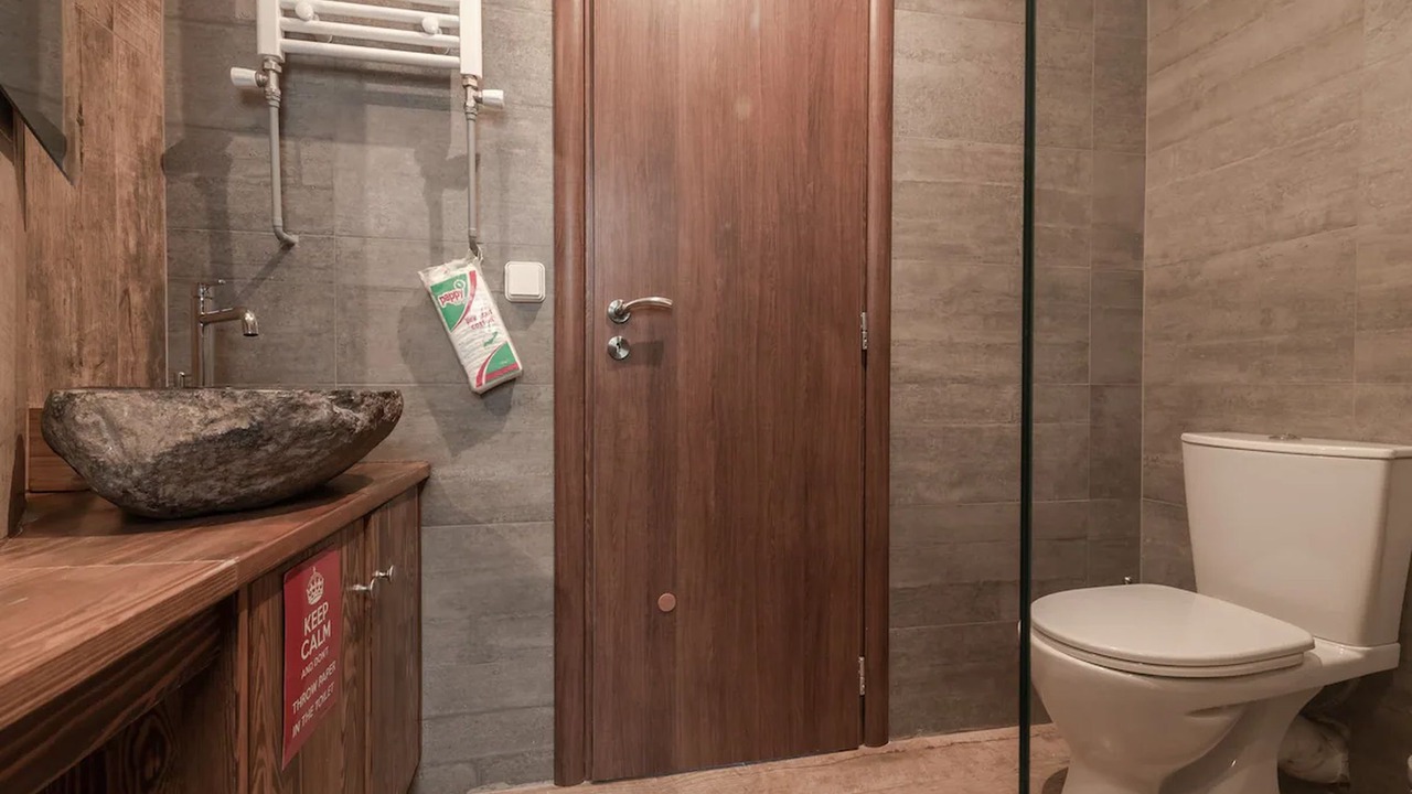 Photo of Bathroom in Makrigianni
