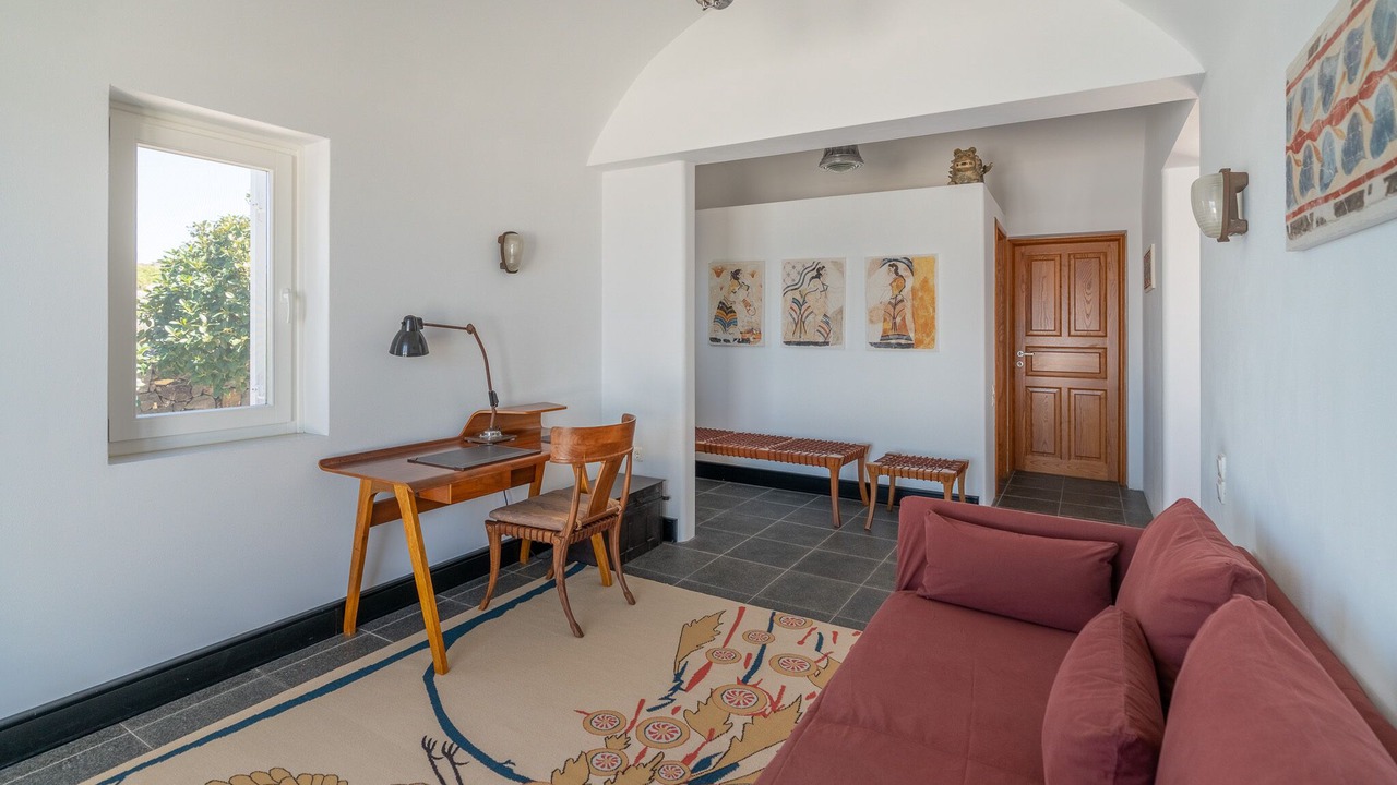 Photo of Bedroom in Santorini
