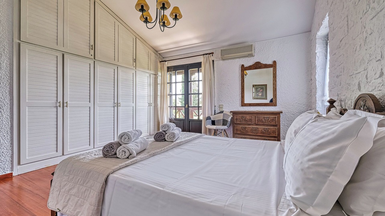 Photo of Bedroom in Nea Tirintha