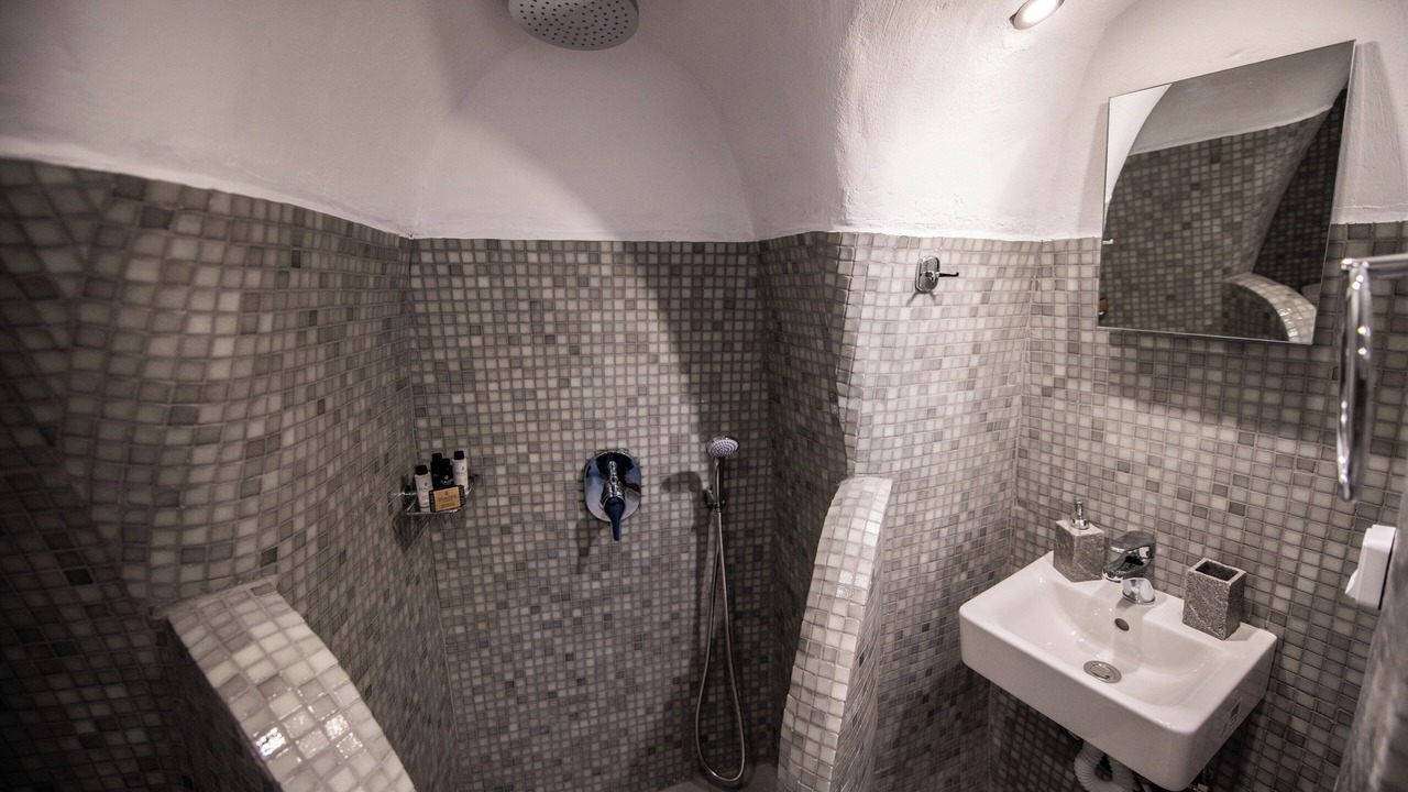 Photo of Bathroom in Oia