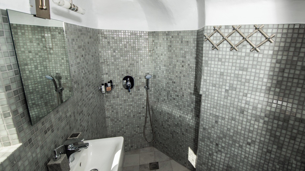 Photo of Bathroom in Oia