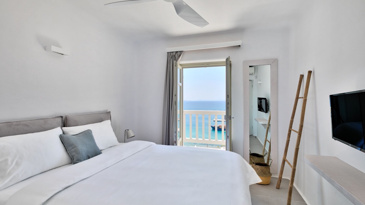 Photo of Bedroom in Tourlos