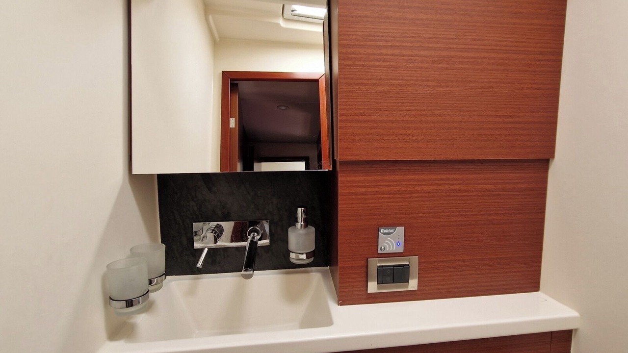 Photo of Bathroom in Lavrio