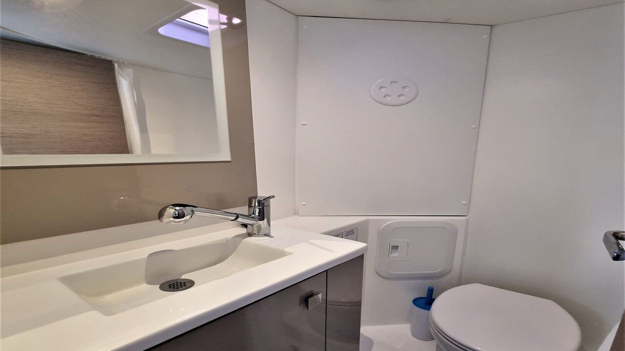 Photo of Bathroom in Lavrio