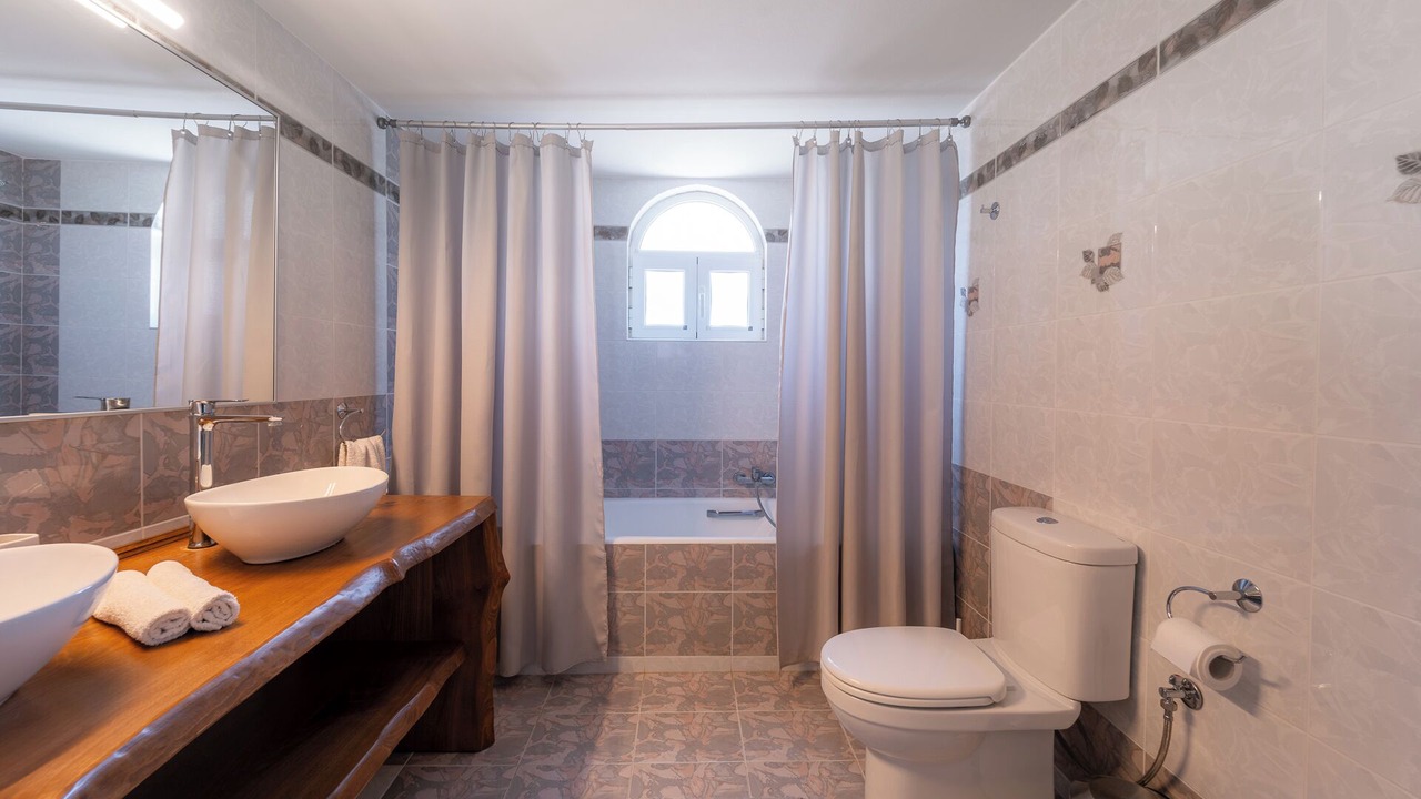 Photo of Bathroom in Theologos