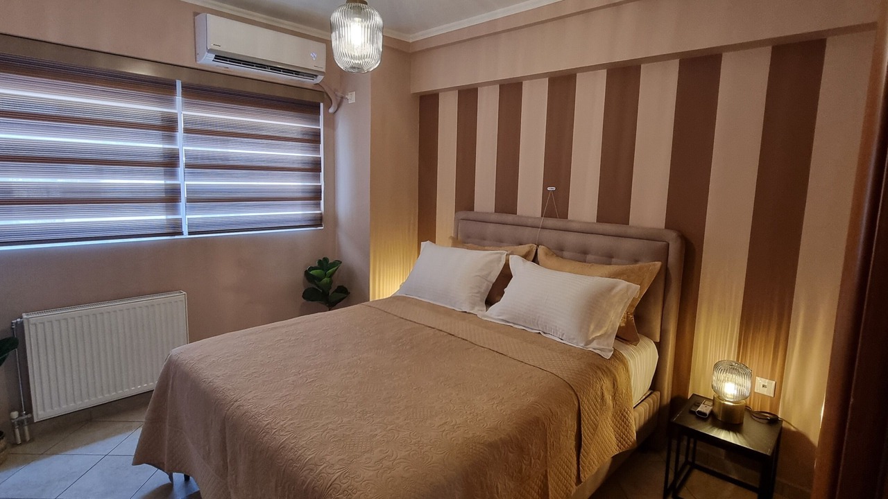 Photo of Bedroom in Keratsini-Drapetsona
