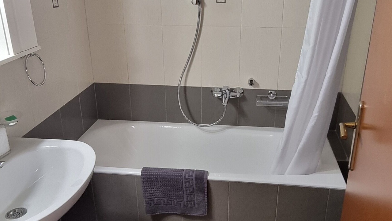 Photo of Bathroom in Keratsini-Drapetsona