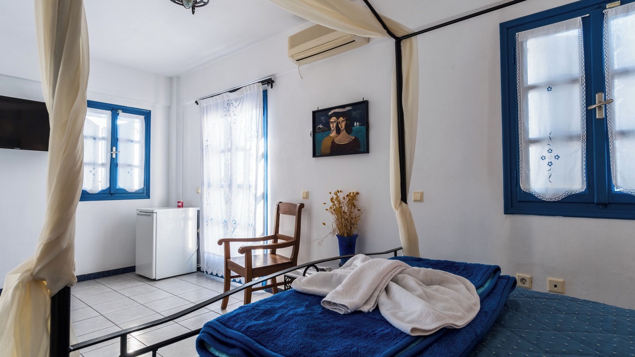Photo of Bedroom in Perissa