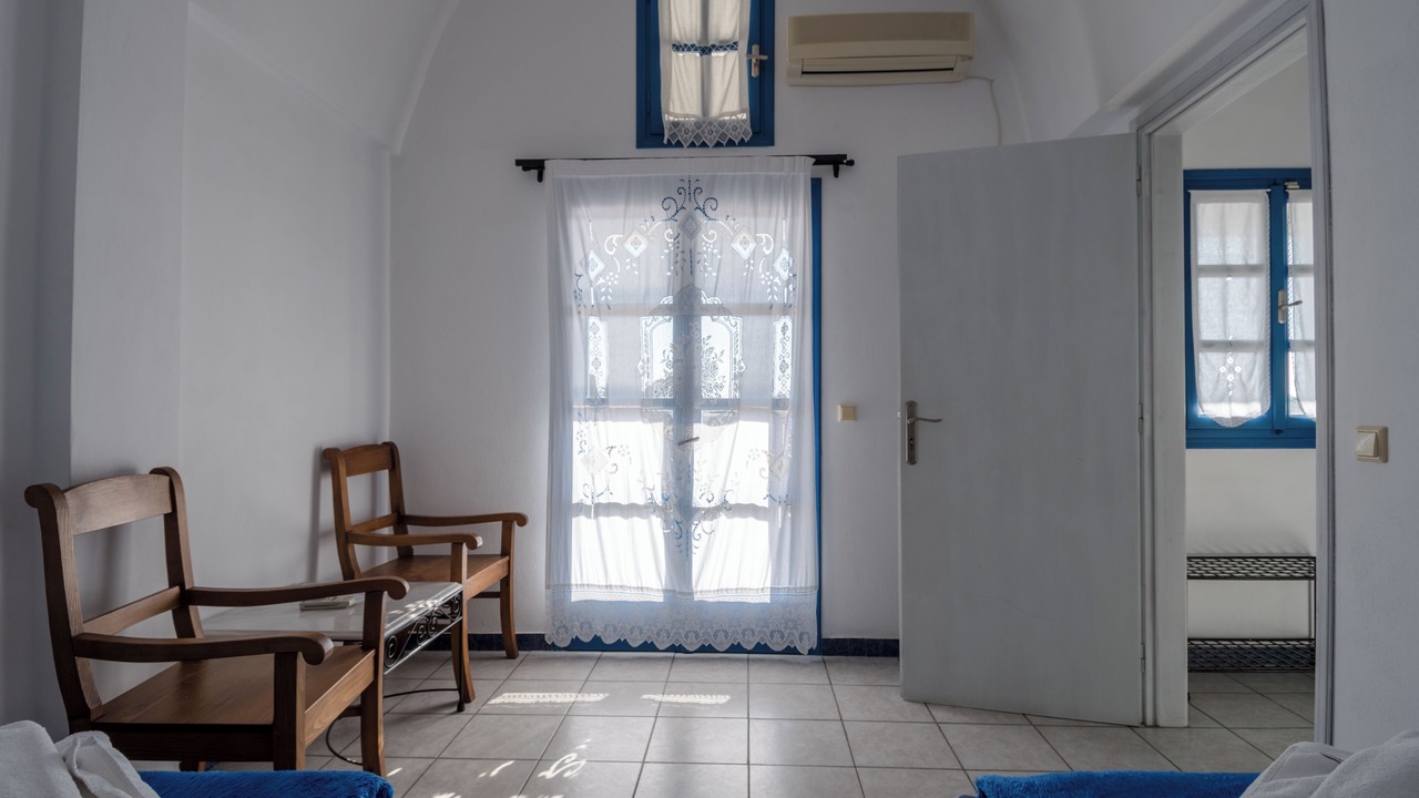 Photo of Others in Perissa
