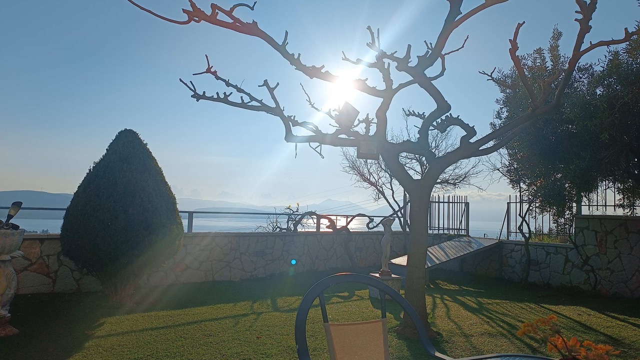 Photo of Patio Balcony in Aliverion