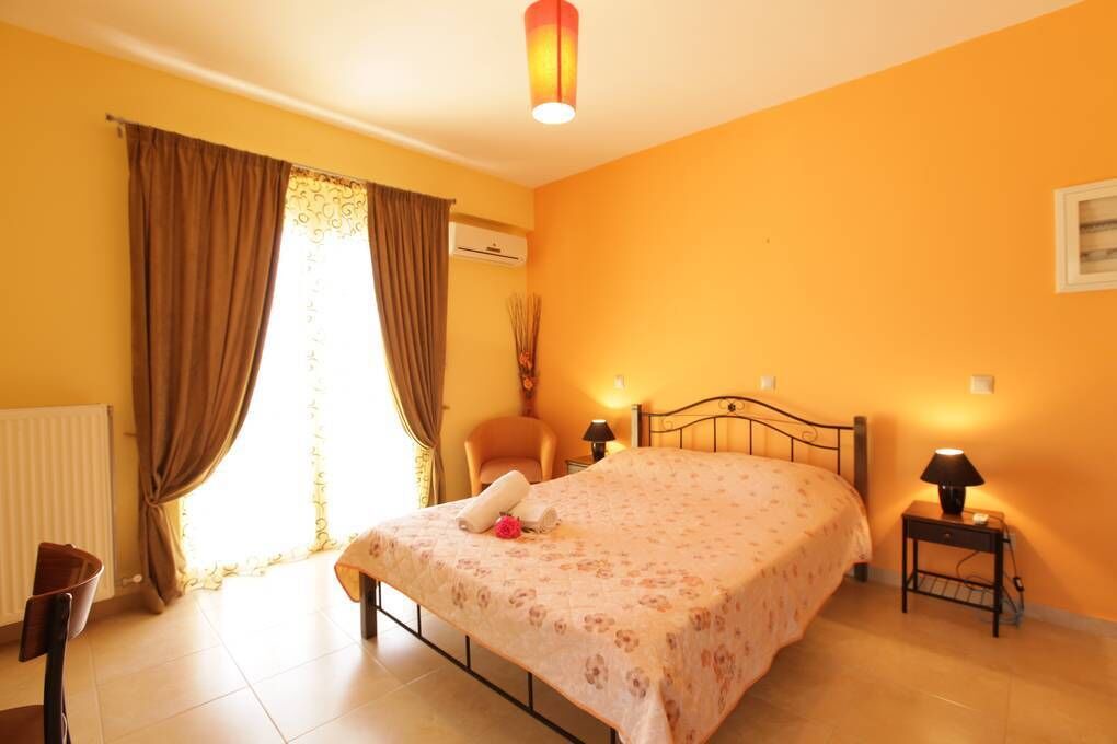 Photo of Bedroom in Kymi-Aliveri