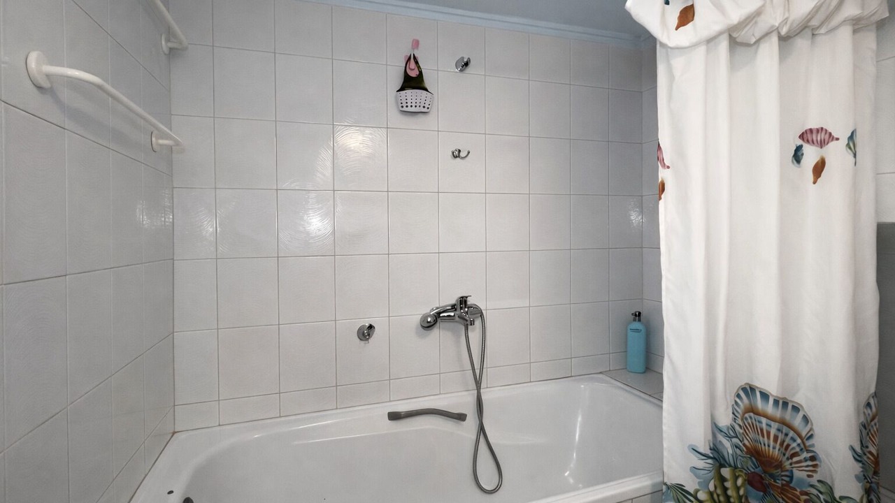 Photo of Bathroom in Peiraiki