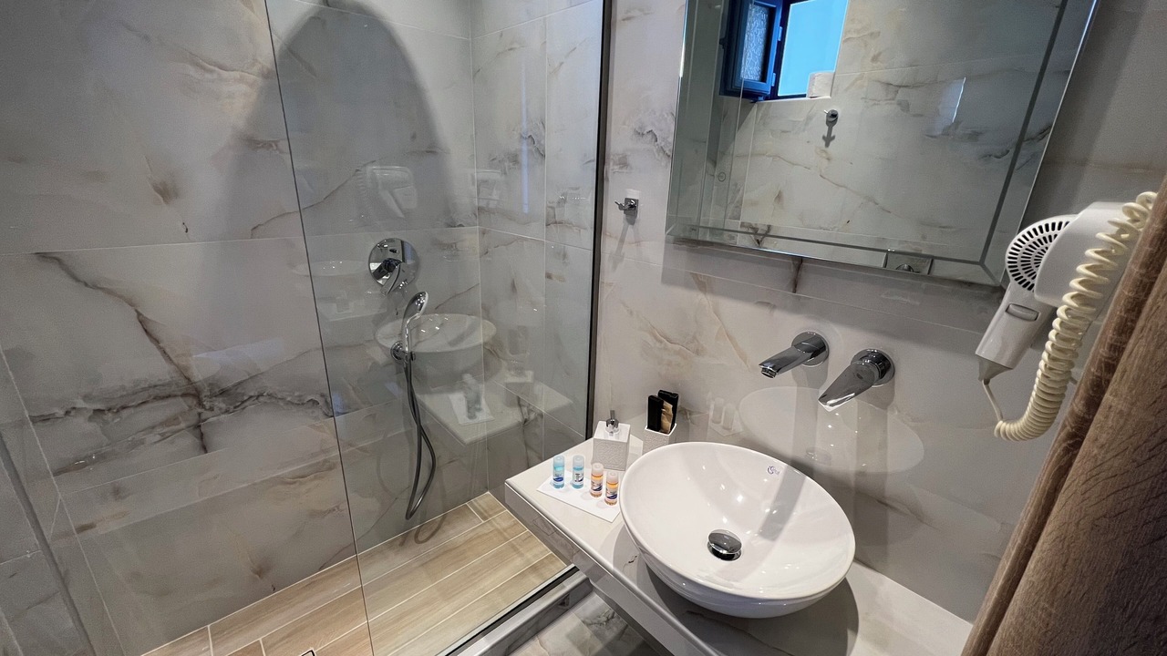 Photo of Bathroom in Scala