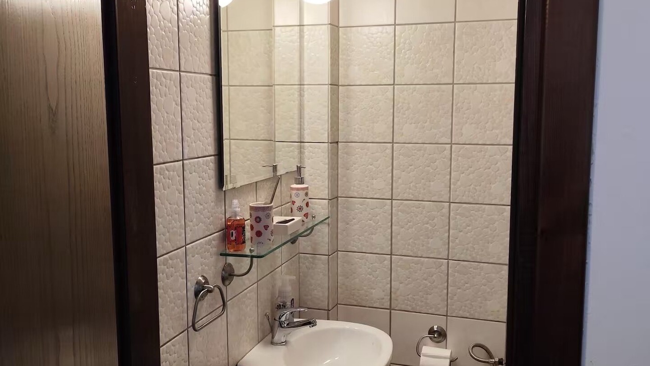 Photo of Bathroom in Agios Ioannis