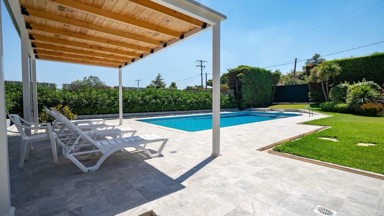 Photo of Outdoor in Tanagra