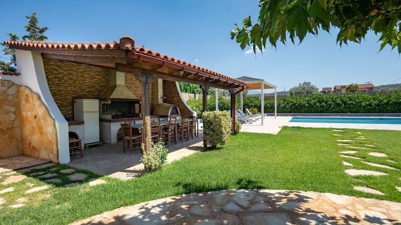 Photo of Outdoor in Tanagra