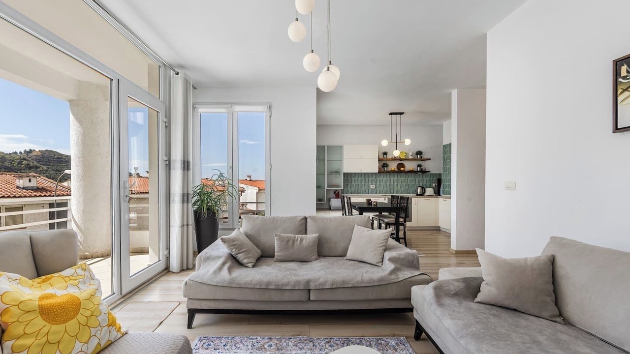 Photo of Livingroom in Tirana