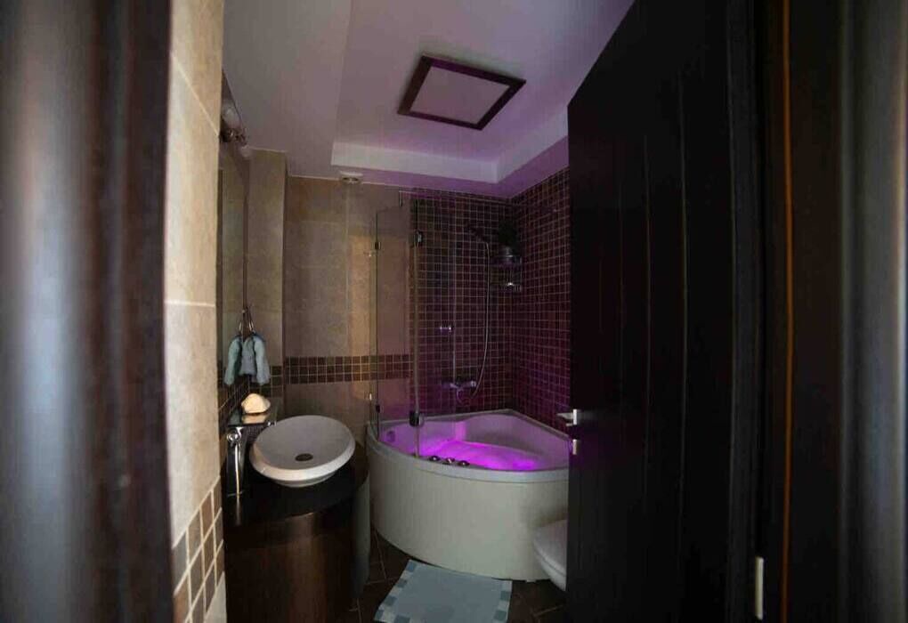 Photo of Bathroom in Chalcis