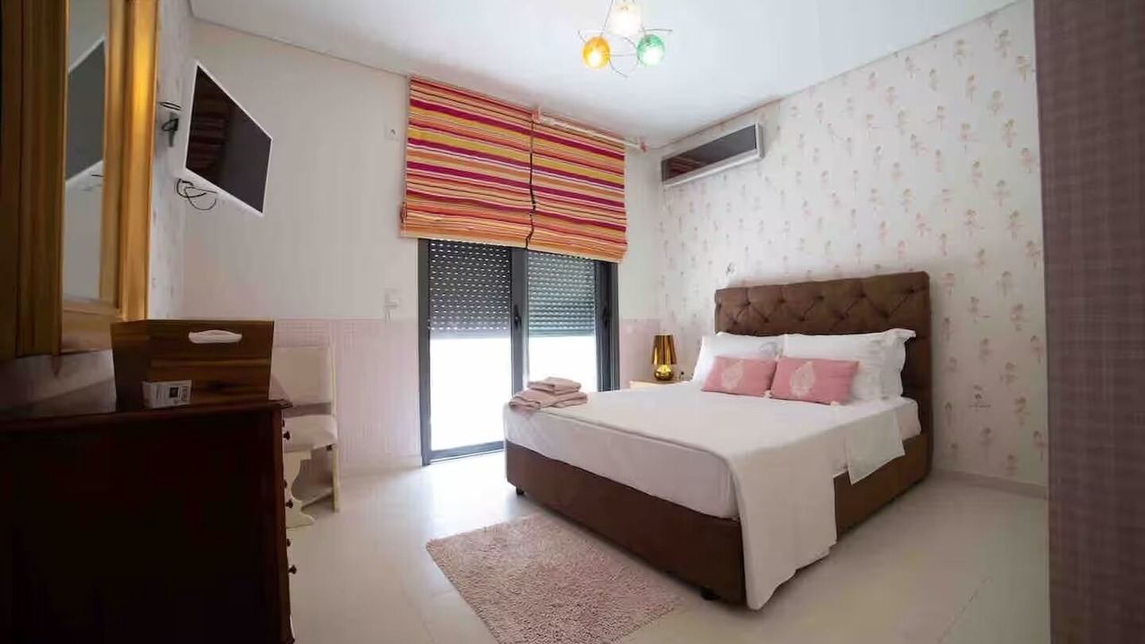 Photo of Bedroom in Chalcis