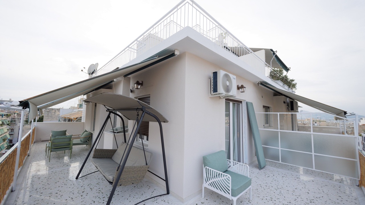 Photo of Patio Balcony in Metaxourgio