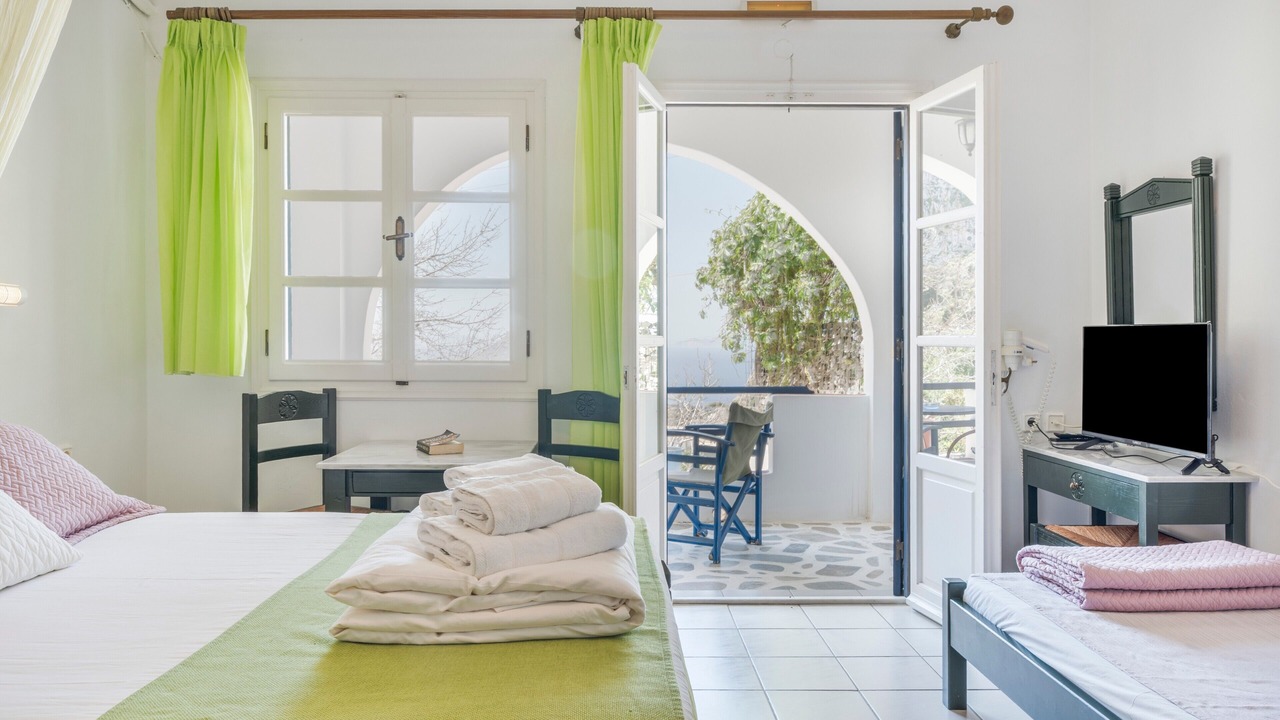 Photo of Bedroom in Tholaria