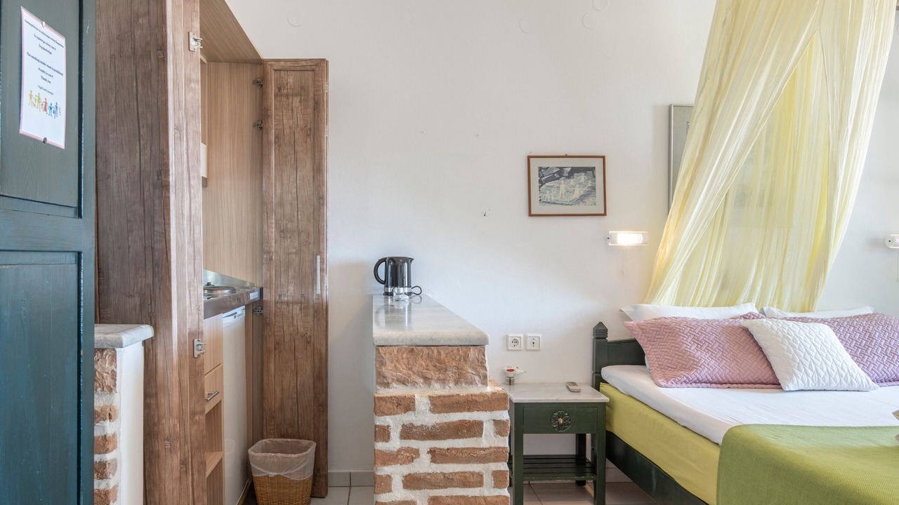 Photo of Bedroom in Tholaria