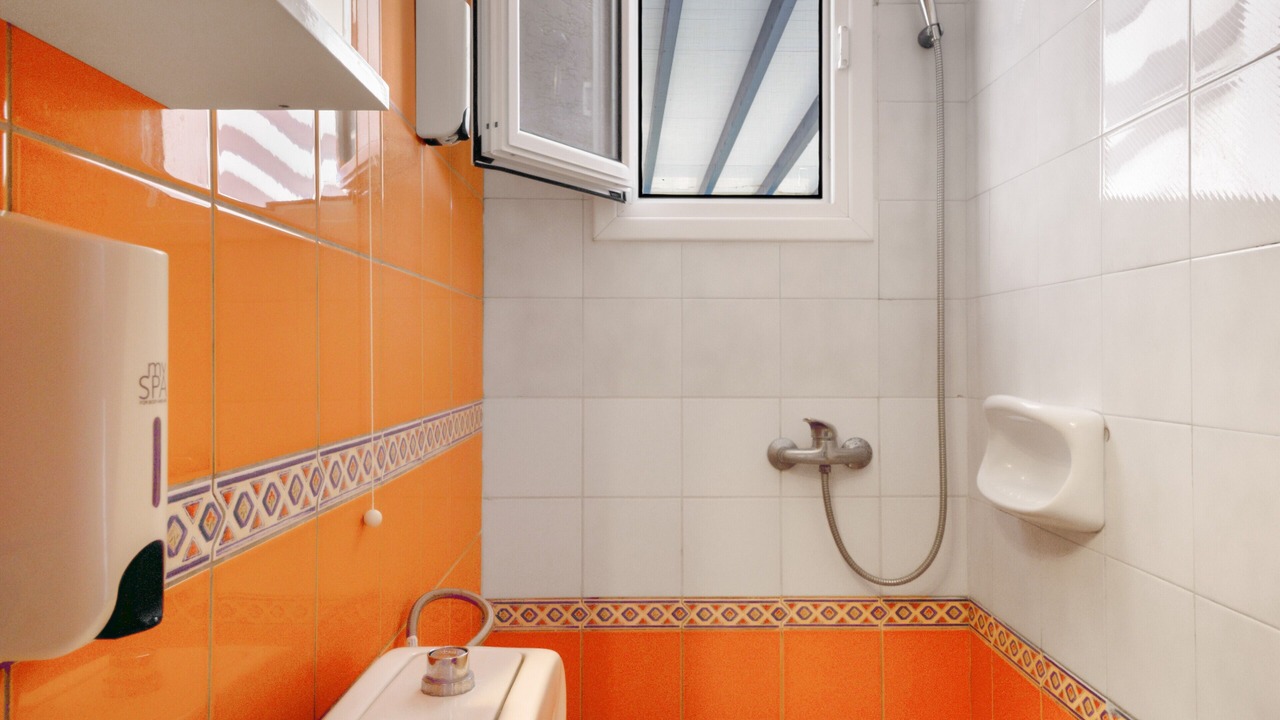 Photo of Bathroom in Tholaria