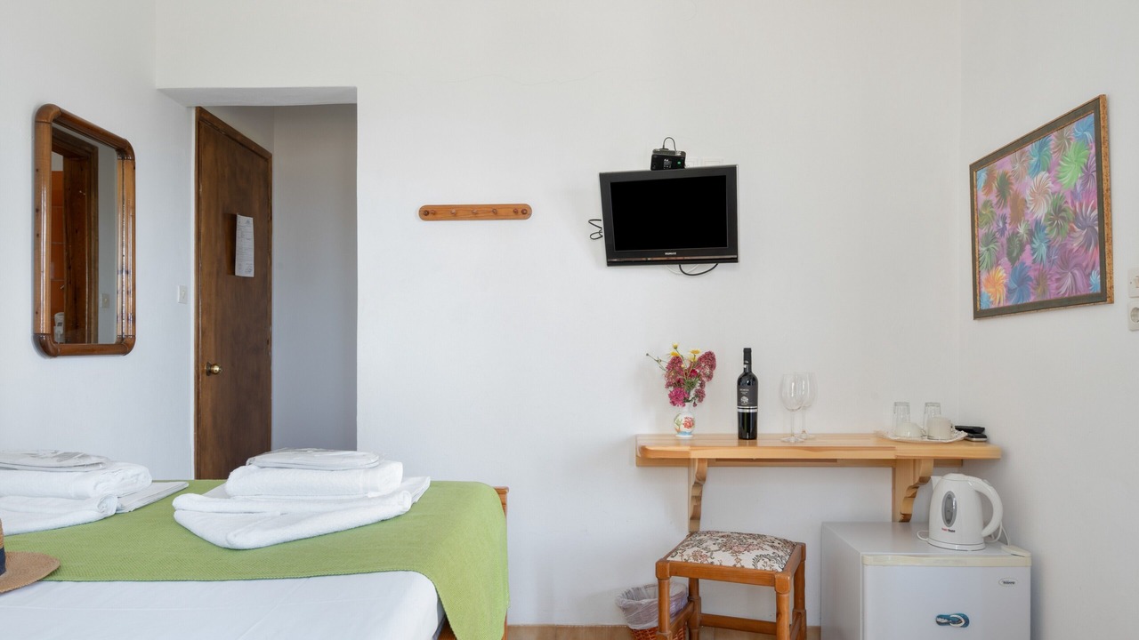 Photo of Bedroom in Aegiali