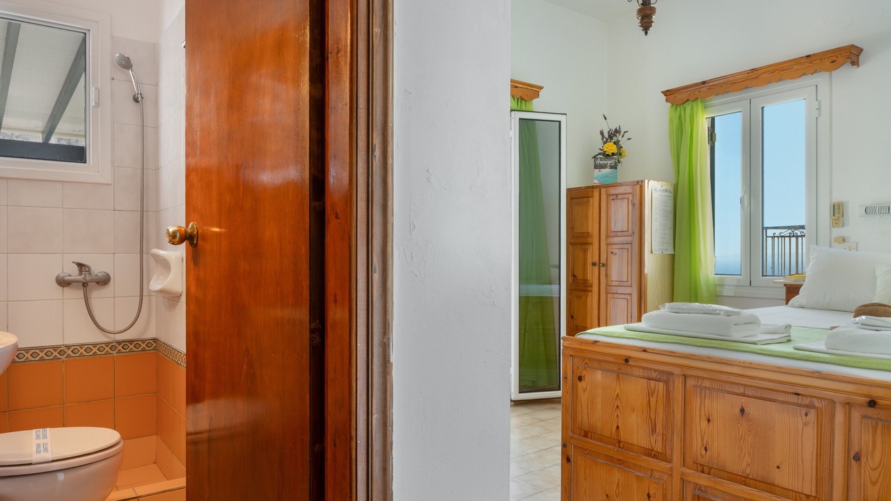 Photo of Bathroom in Aegiali