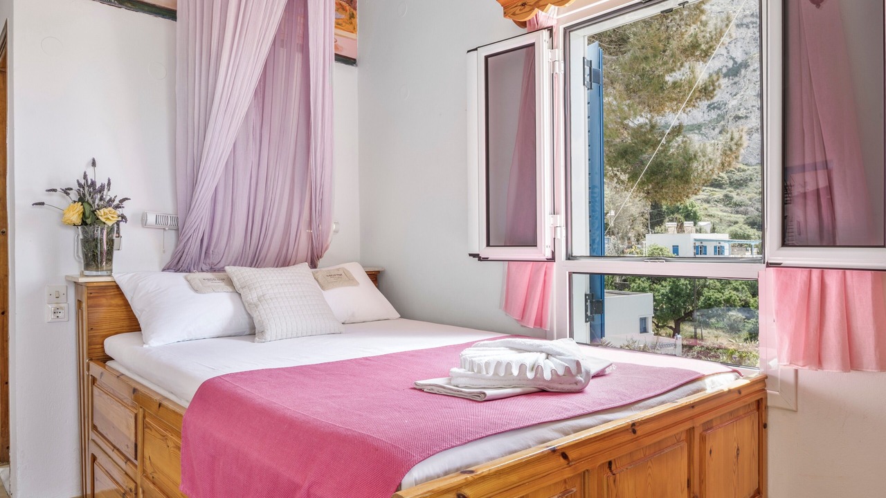 Photo of Bedroom in Aegiali