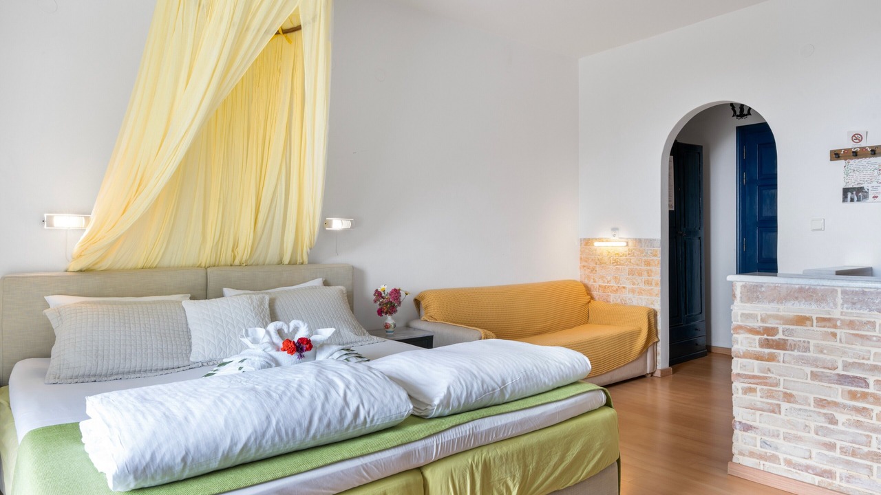 Photo of Bedroom in Aegiali