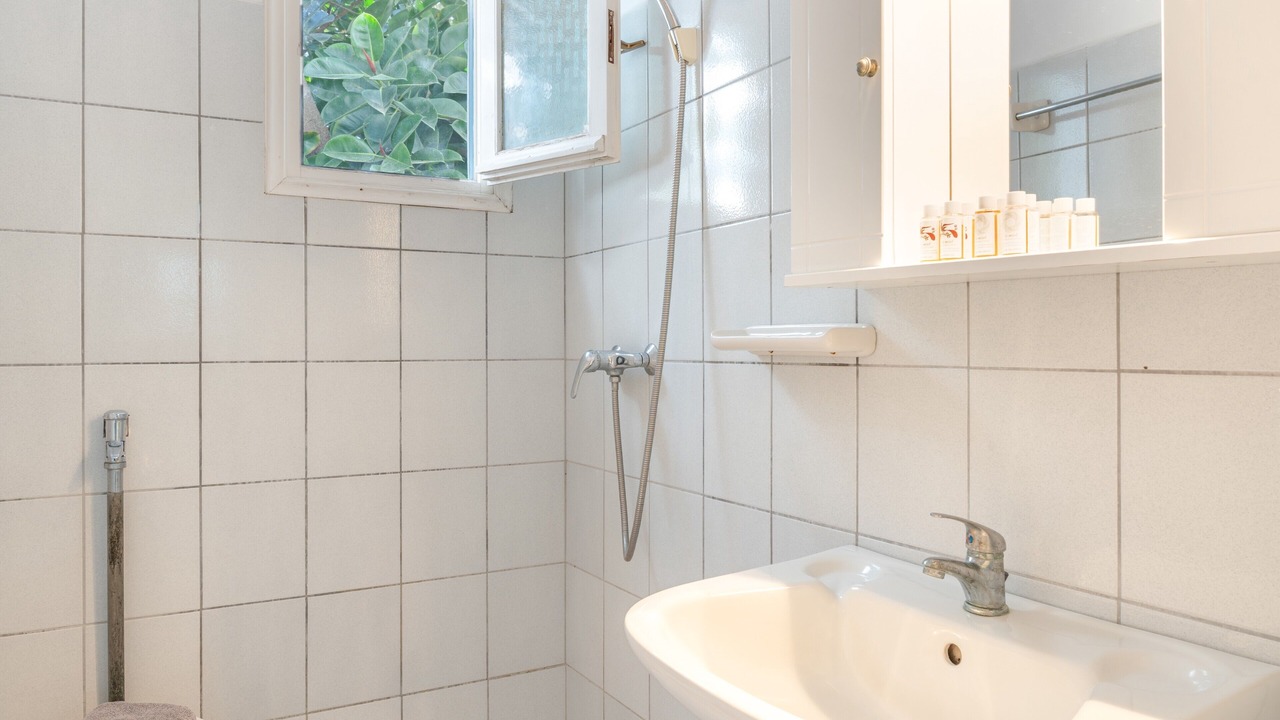 Photo of Bathroom in Aegiali