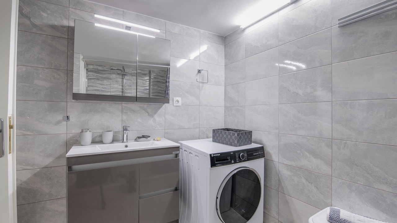 Photo of Bathroom in Piraeus