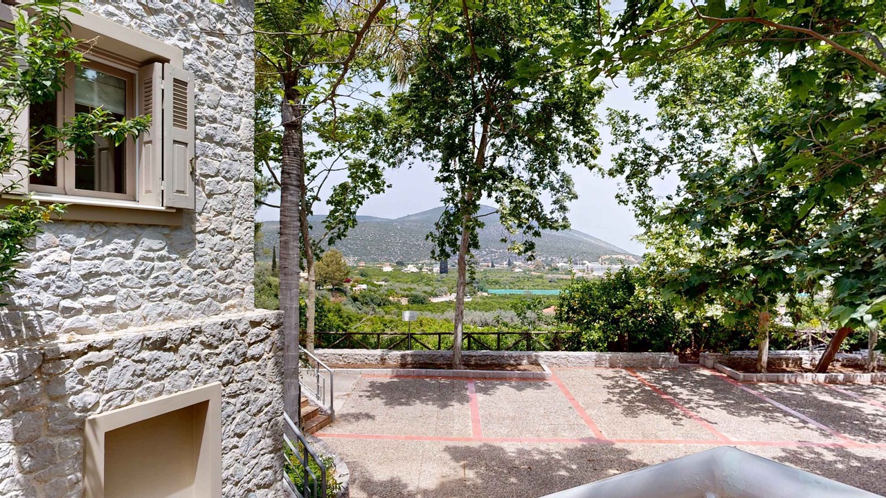 Photo of Outdoor in Melissopetra