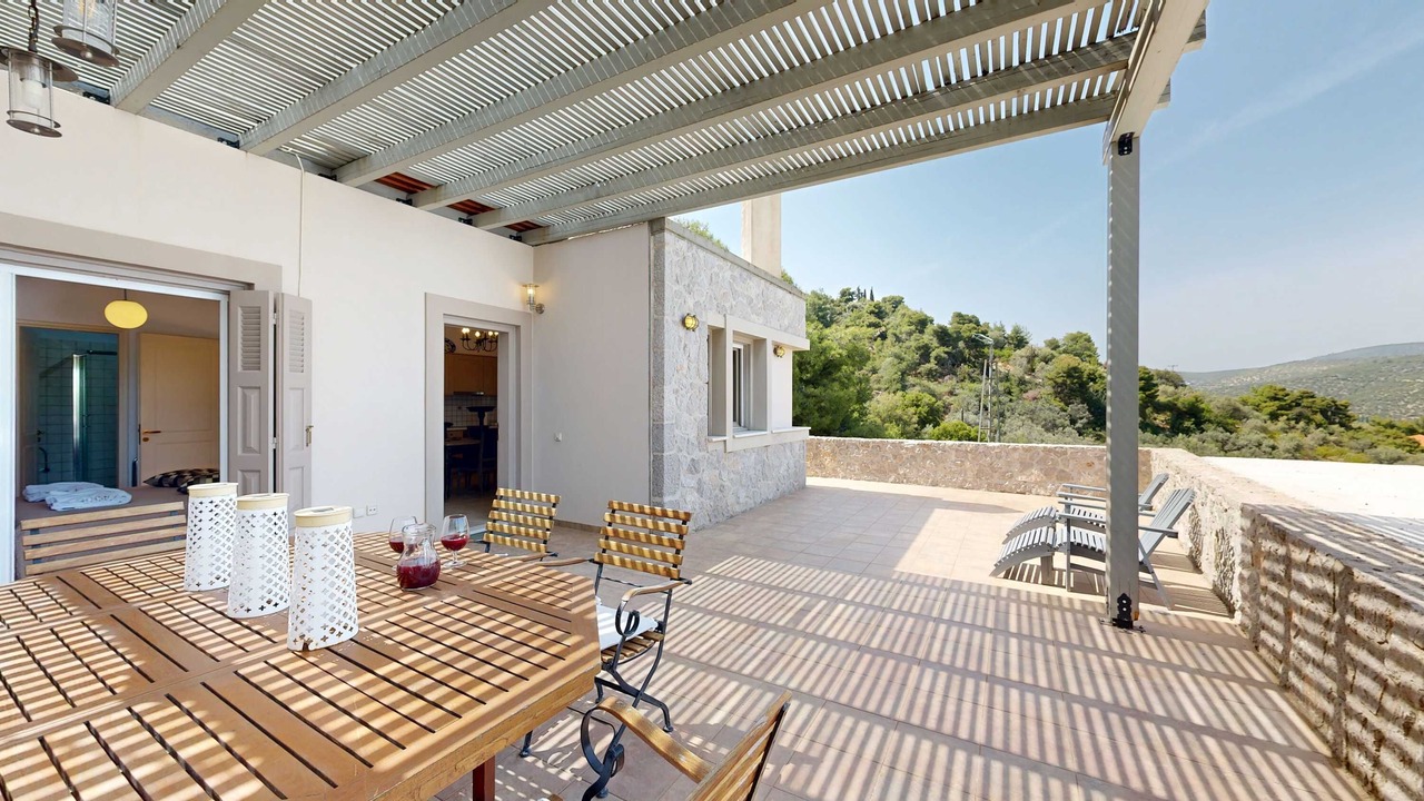 Photo of Outdoor in Melissopetra
