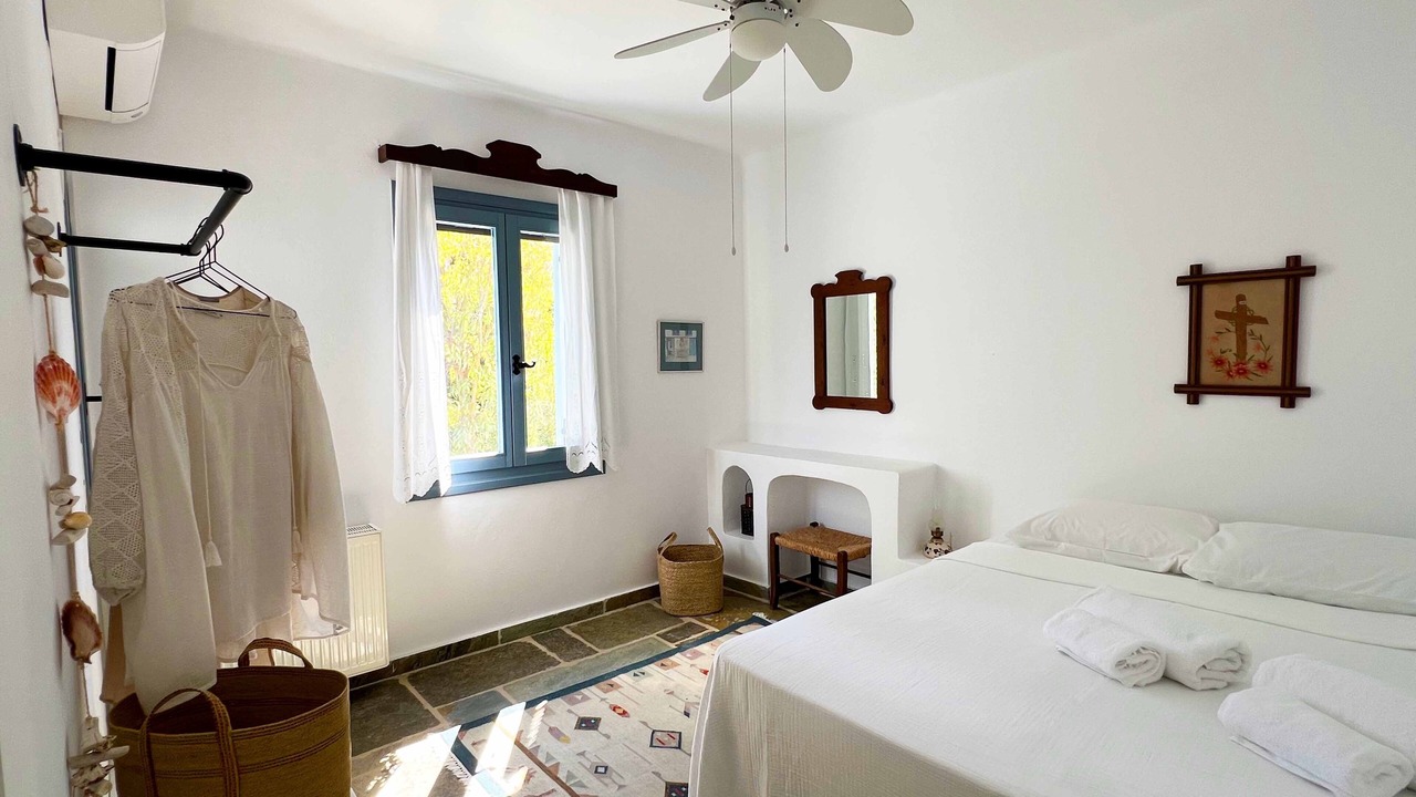 Photo of Bedroom in Sithonia