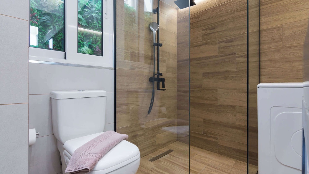 Photo of Bathroom in Piraeus