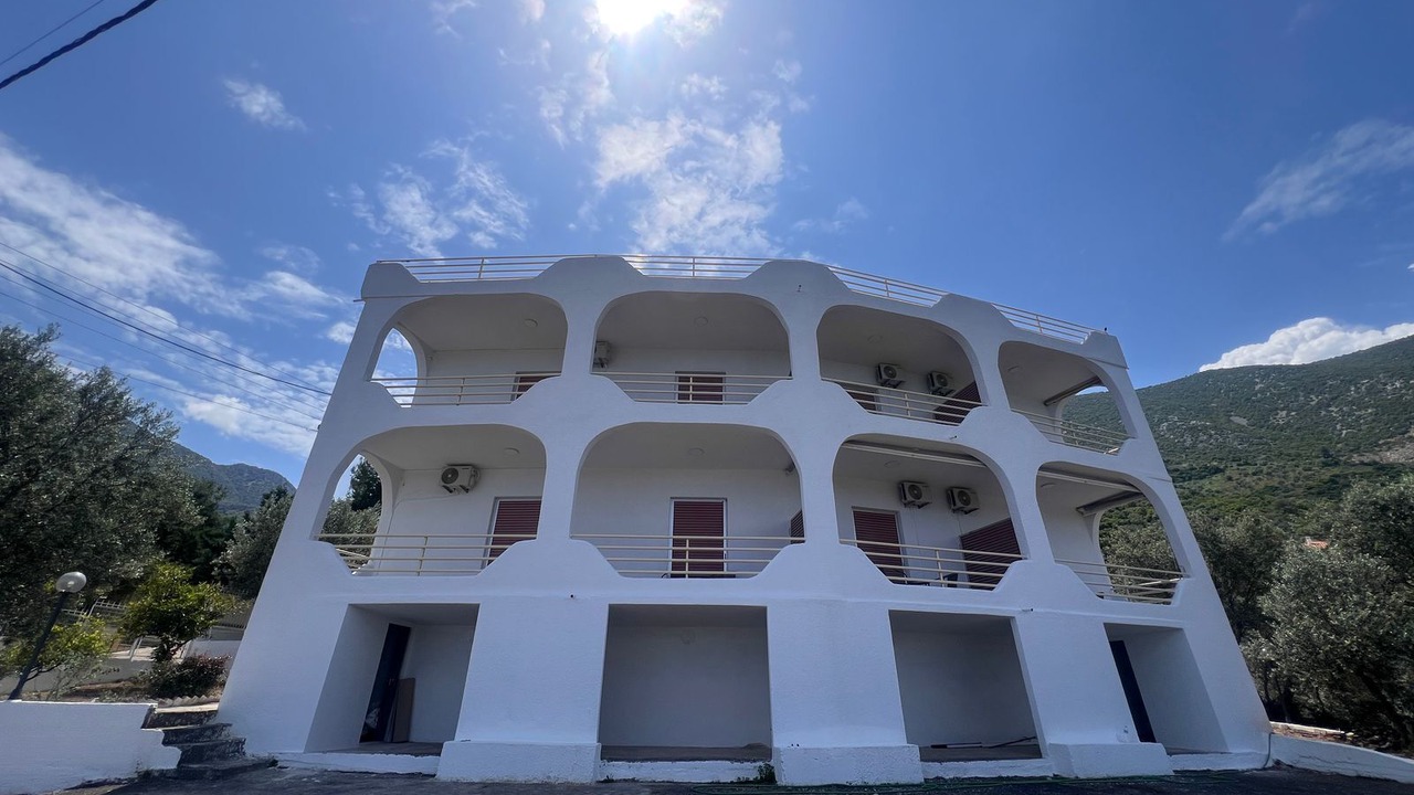 Photo of Outdoor in Melissopetra