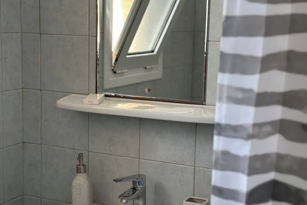 Photo of Bathroom in Keramoto