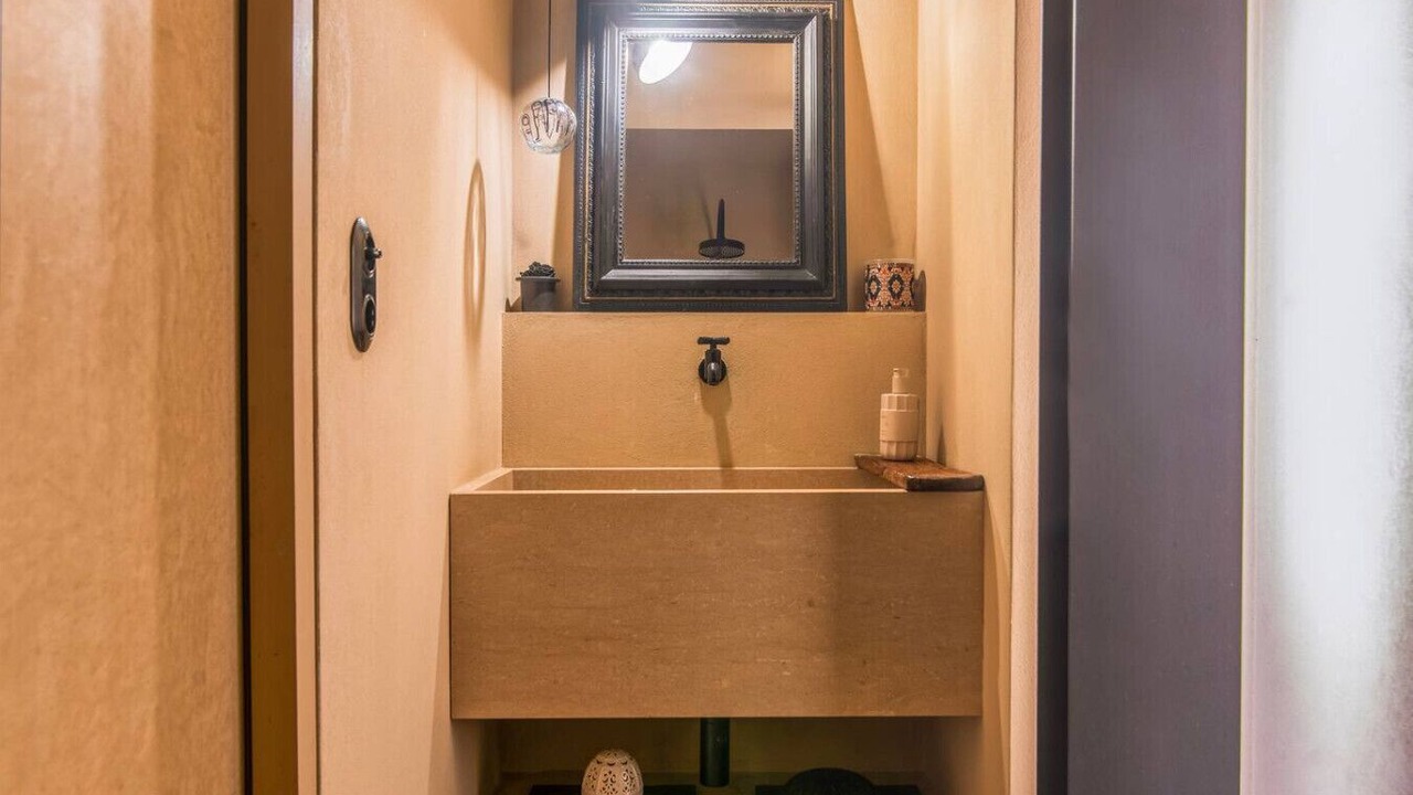Photo of Bathroom in Thissio