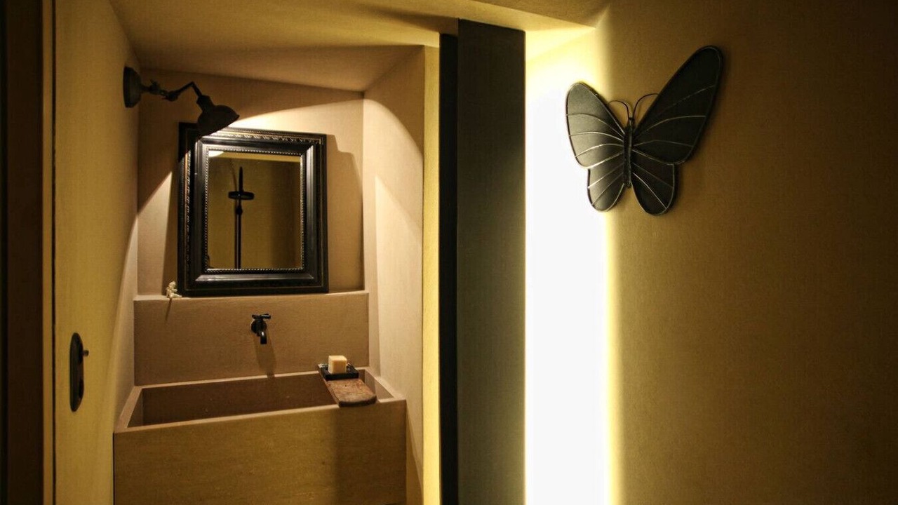 Photo of Bathroom in Thissio