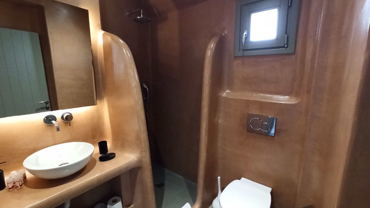 Photo of Bathroom in Vothon