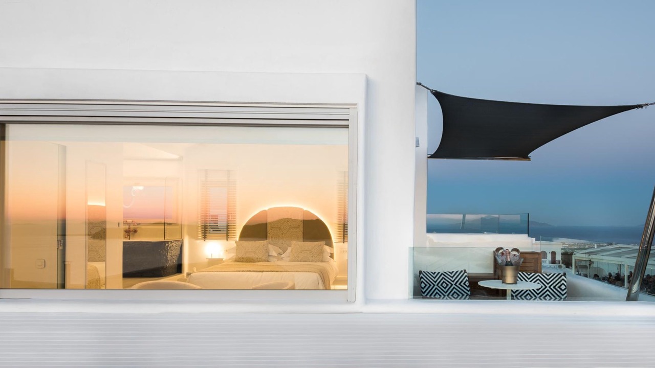 Photo of Outdoor in Fira