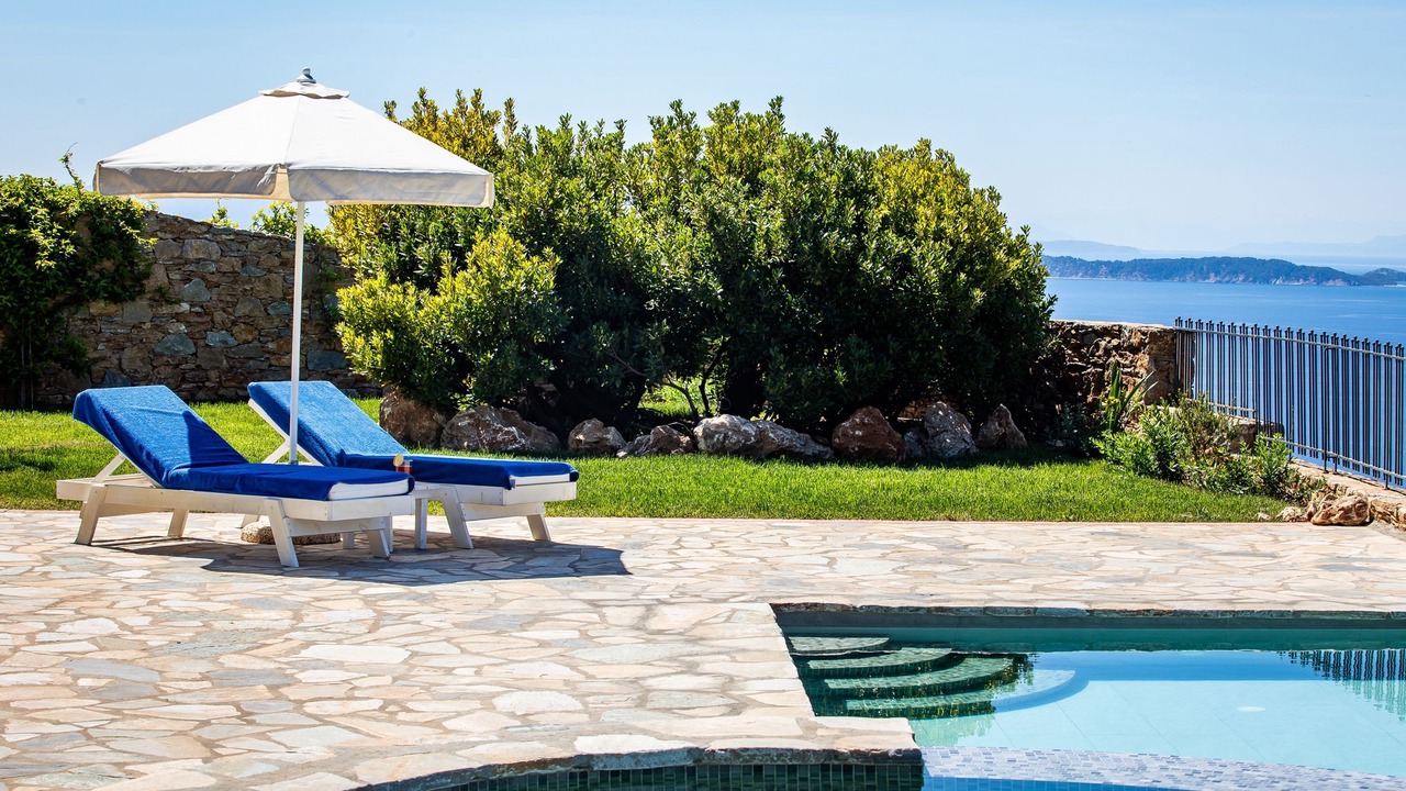 Photo of Outdoor in Glossa