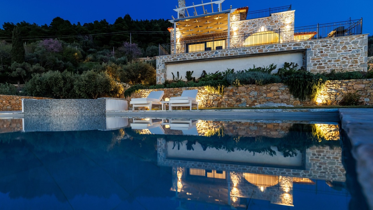 Photo of Outdoor in Glossa