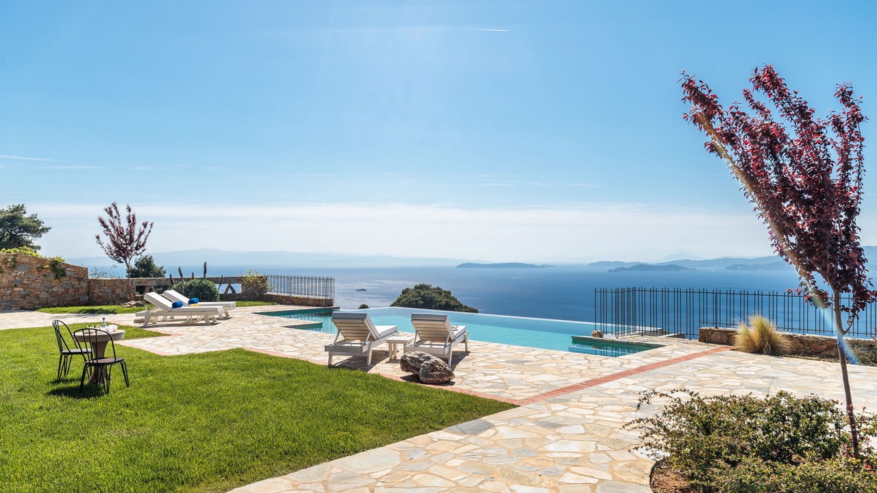 Photo of Outdoor in Glossa