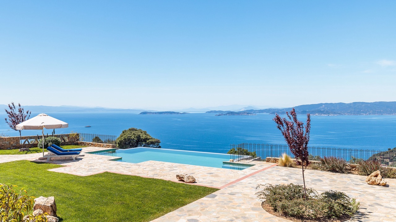 Photo of Outdoor in Glossa