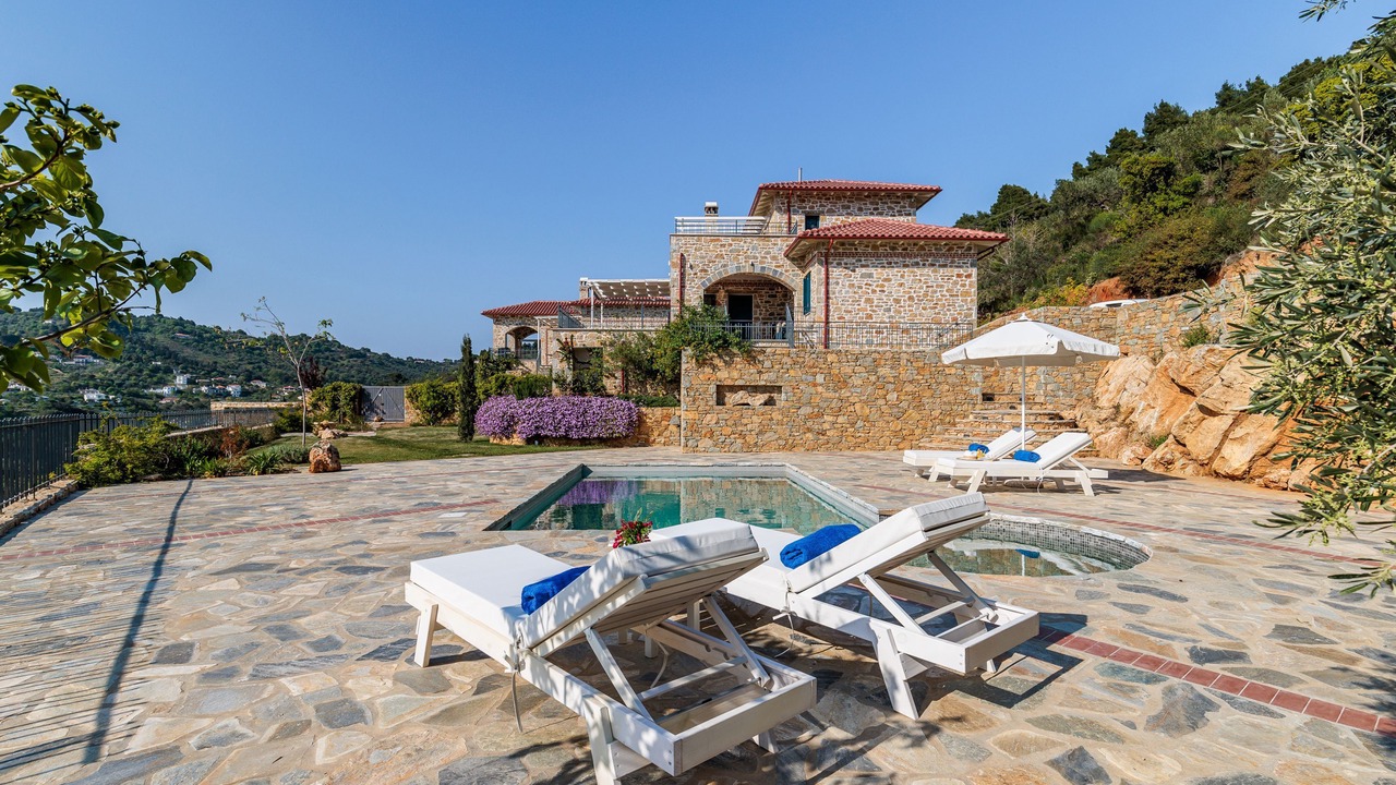 Photo of Outdoor in Glossa